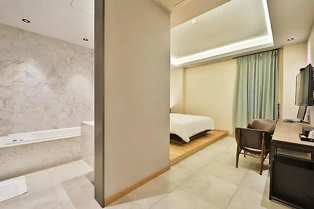 Motel Busan Jeonggwan Hotel Raum