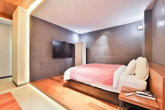 Motel Busan Jeonggwan Hotel Raum