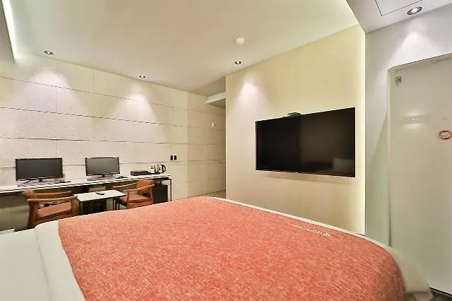 Busan Jeonggwan Hotel Raum